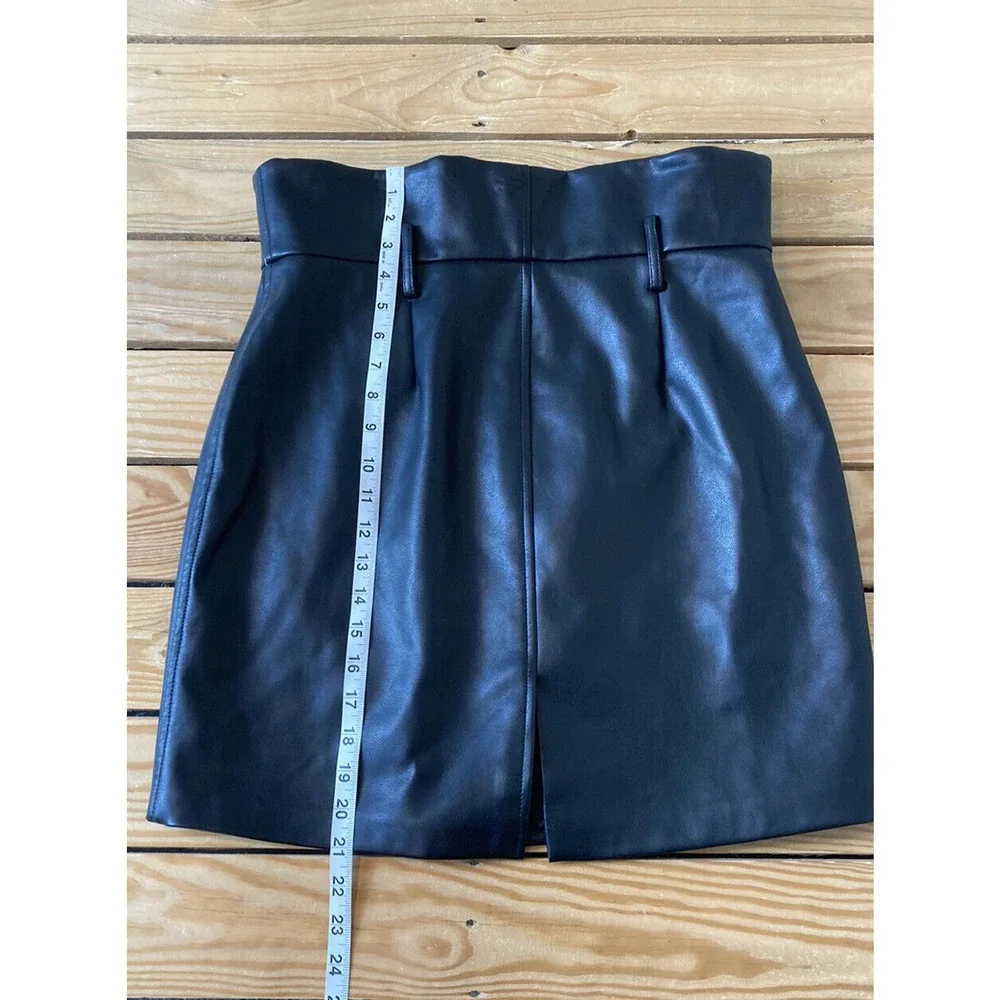NEW Blank NYC Faux Leather Skirt Size 30 Women’s Black - Picture 6 of 7